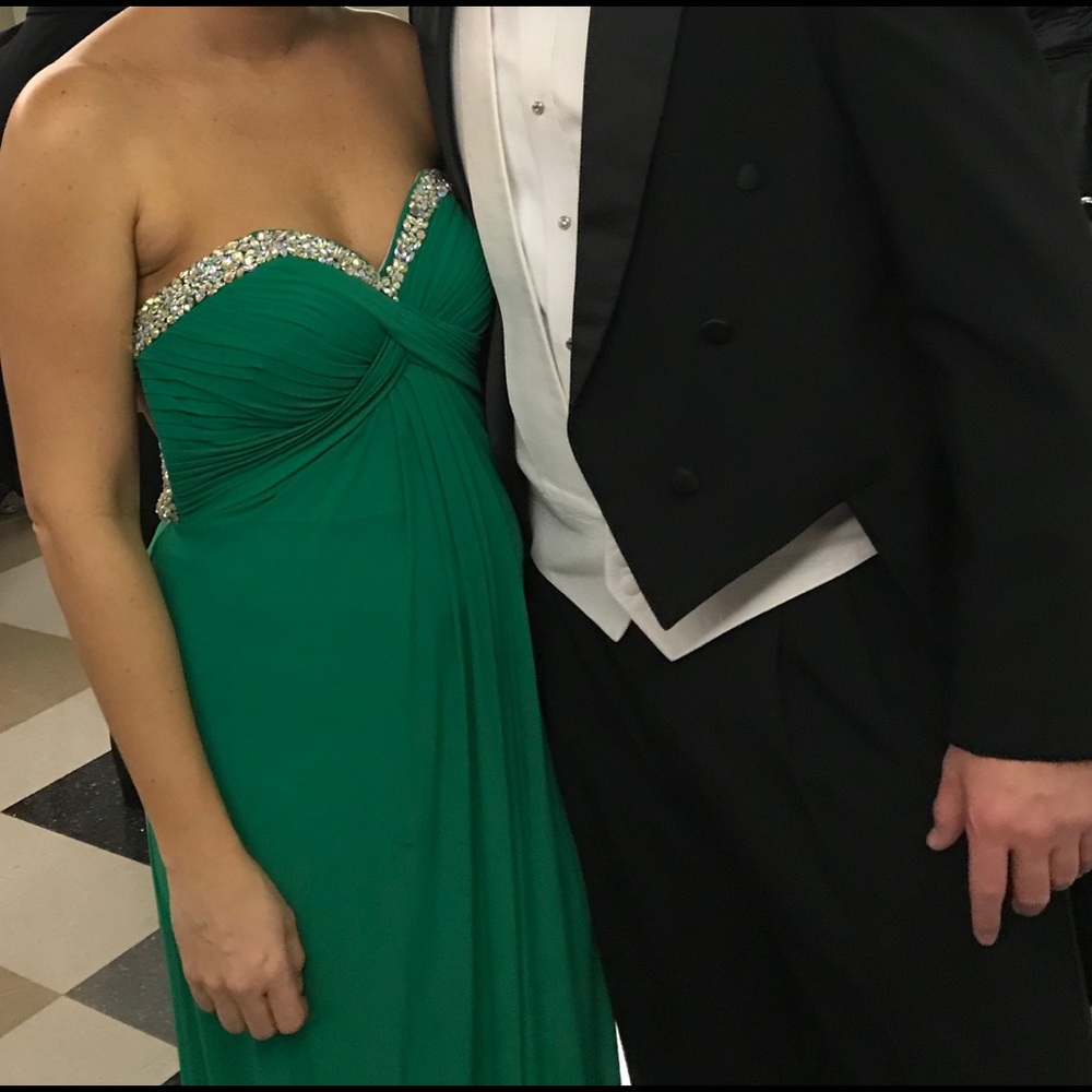 Formal Lafemme gown